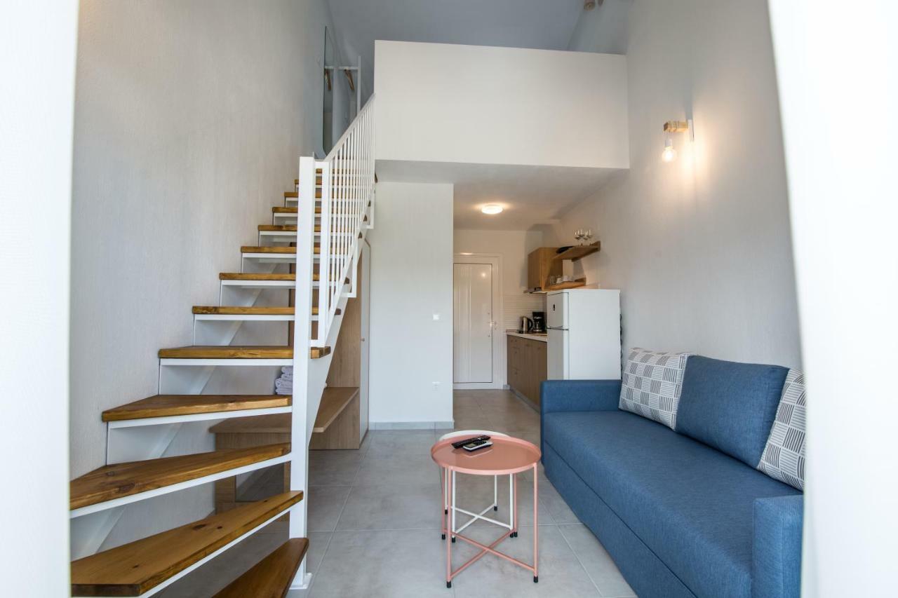 The Papoutsakis Apartments نيكيتي المظهر الخارجي الصورة